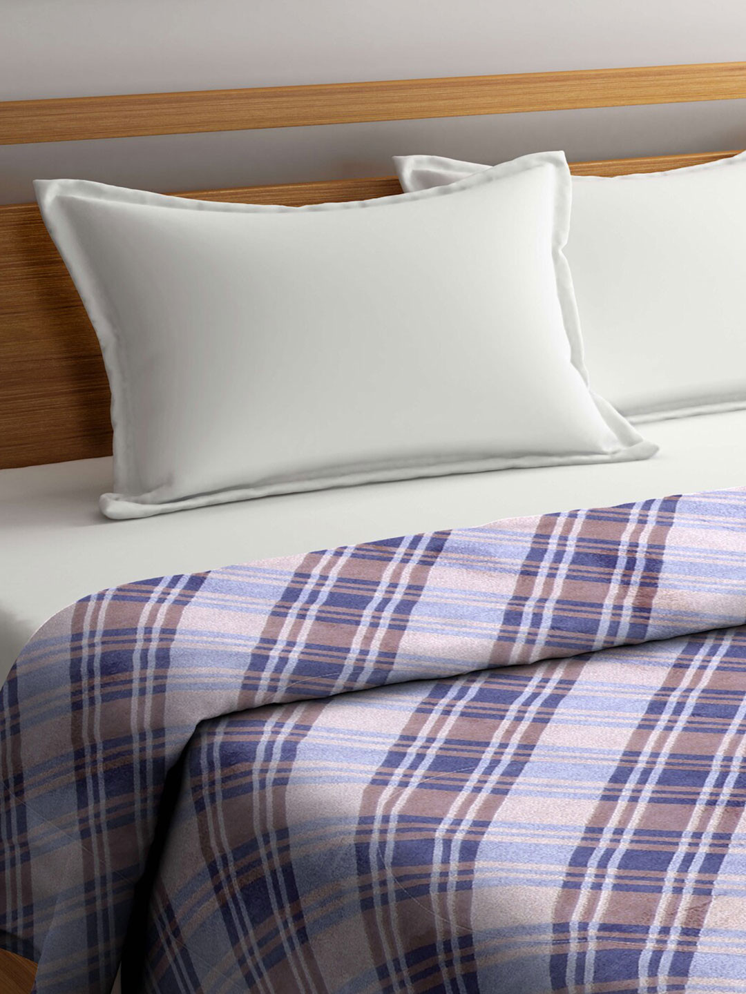 FABINALIV Multicolor Checkered 400 GSM Micro Fiber Filling AC Room Double Bed Comforter