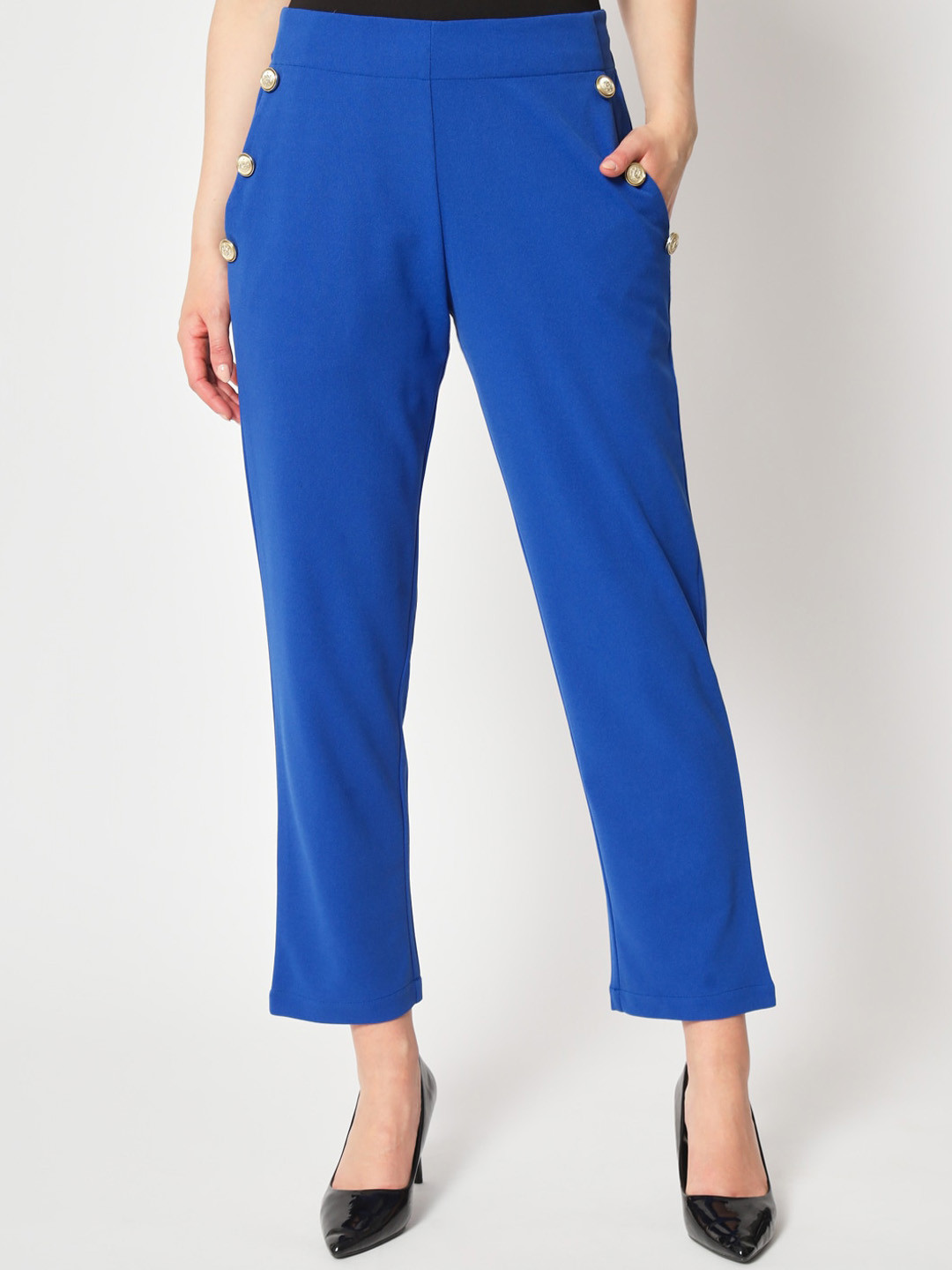 Zastraa Women Relaxed Straight Leg Fit High-Rise Trousers