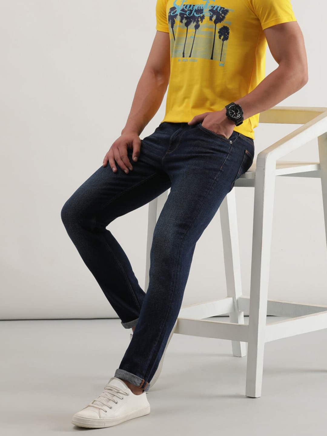 Lee Men Mid-Rise Slim Fit Clean Look Light Fade Jeans