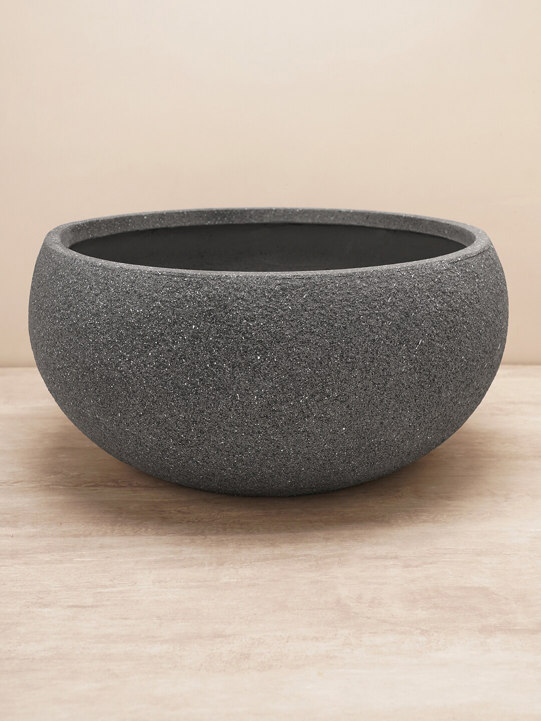 Pure Home and Living Dark Grey Textured Polyfibre Clay Planter