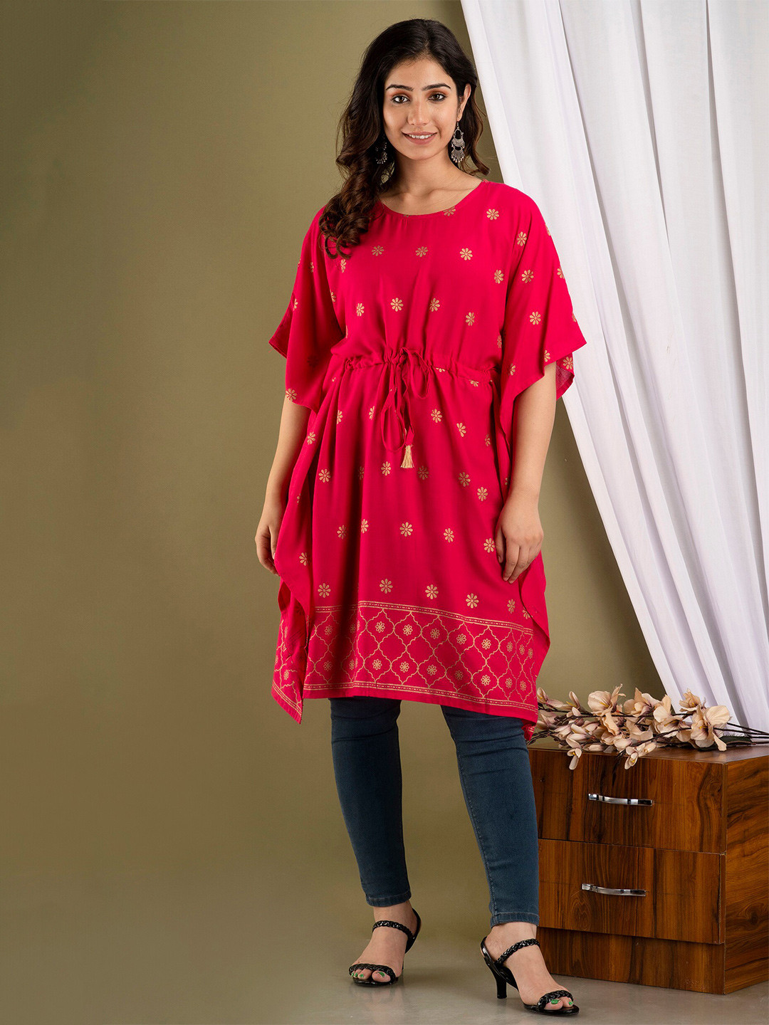 Mialo fashion Floral Printed Kimono Sleeves Kaftan Kurti