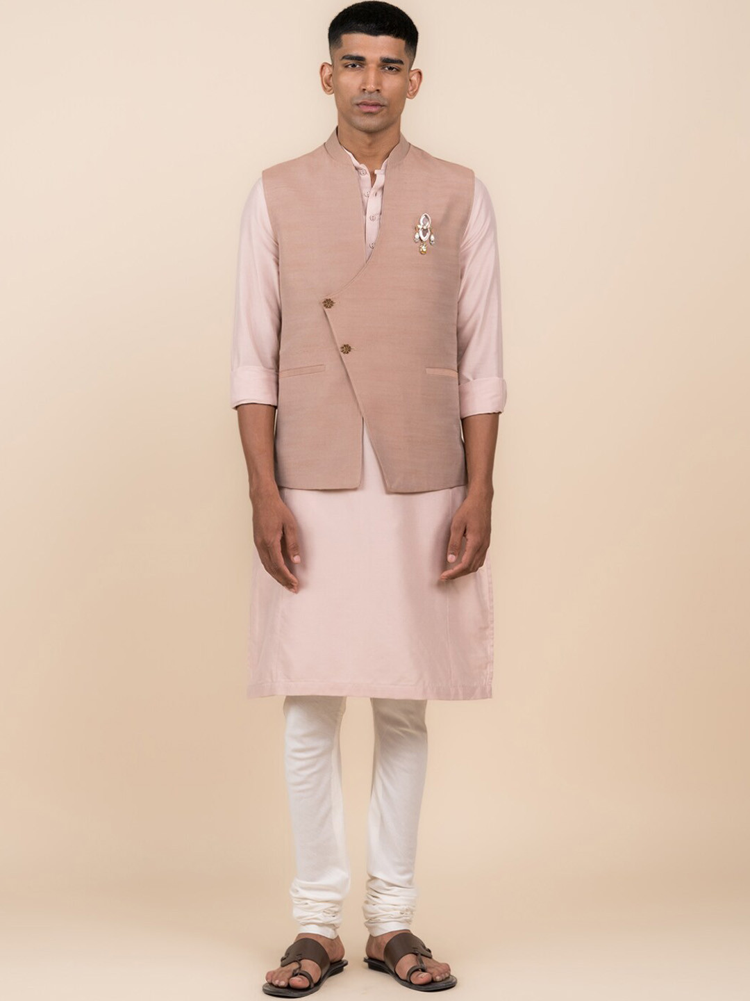 Tasva Woven-Design Bundi Nehru Jacket