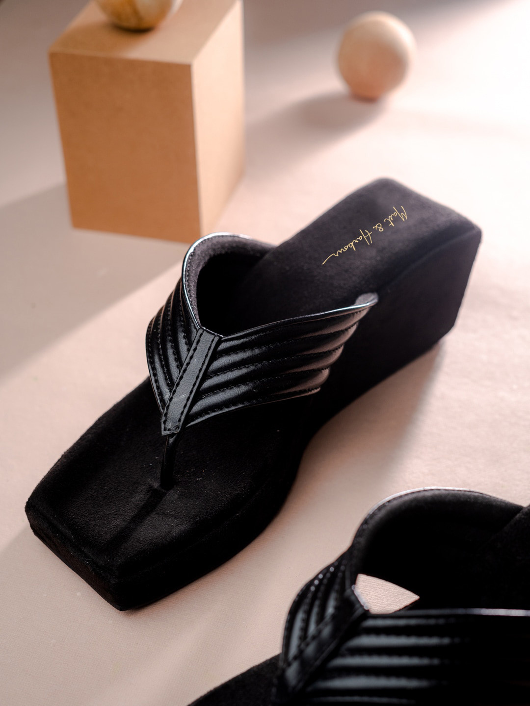 Mast & Harbour Black Thong Strap Suede Flatform Heels