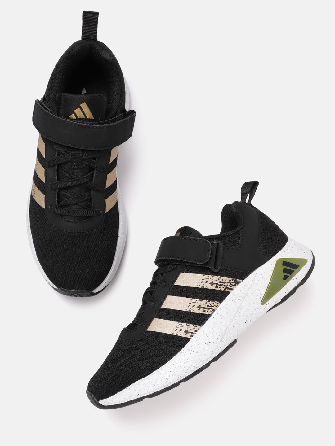ADIDAS Men Woven Design Chaze Pro Running Shoes