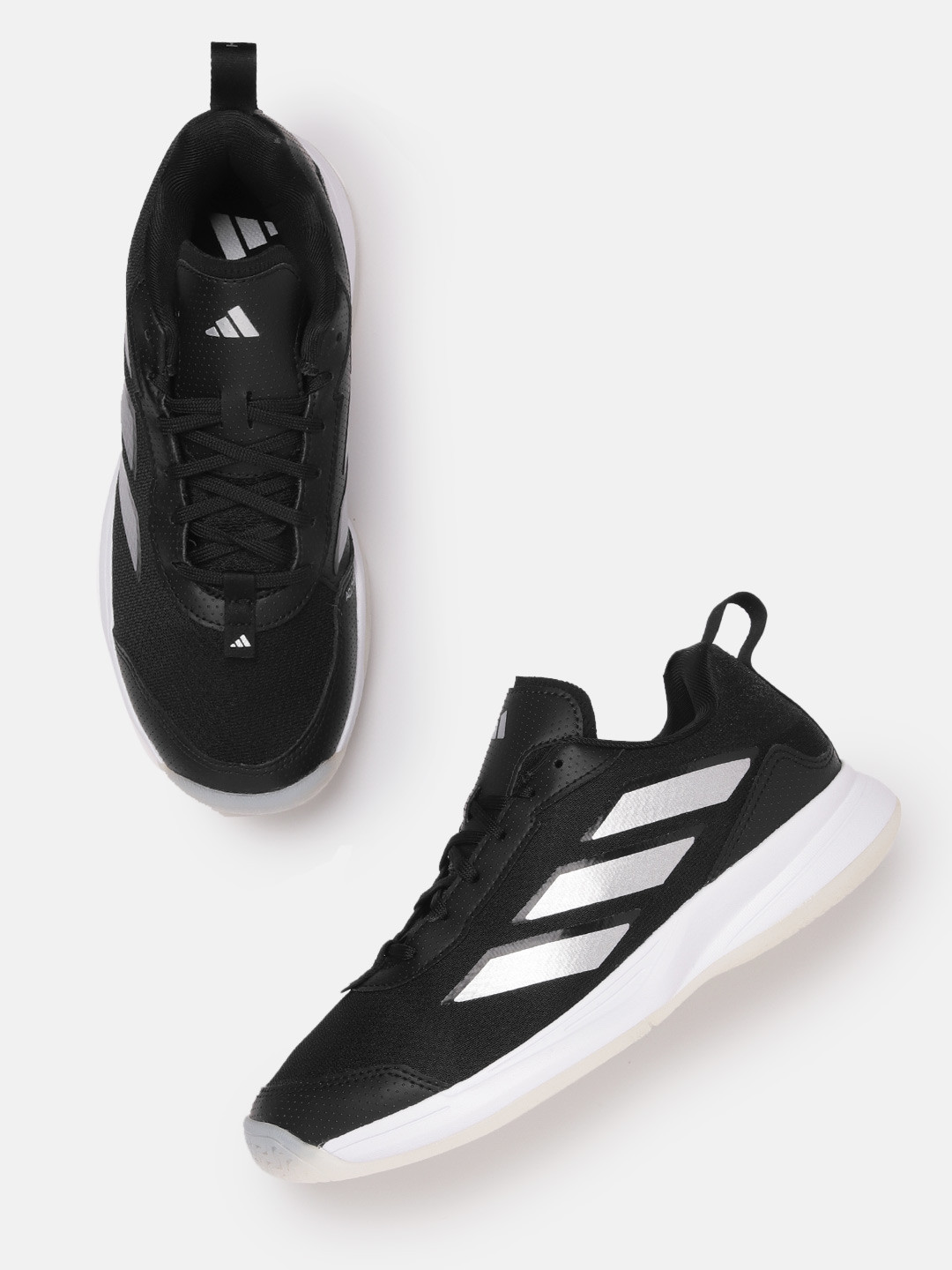 ADIDAS Women Woven Design AVAFLASH LOW Tennis Shoes