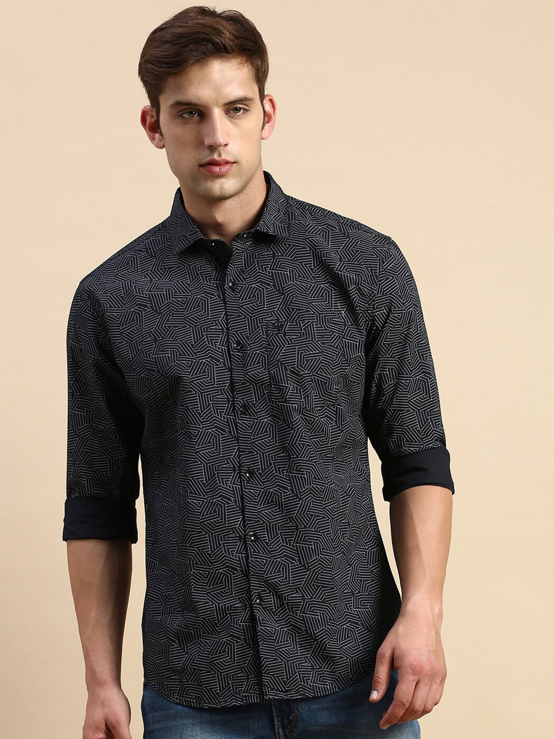 SHOWOFFFF Comfort Fit Geometric Printed Cotton Casual Shirt