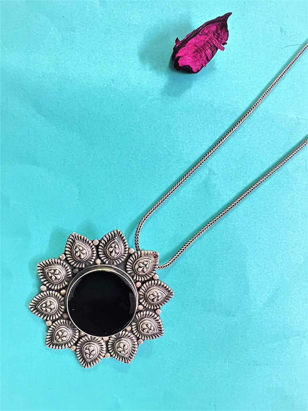 Arte Jewels Minimal Floral 925 Silver Necklace