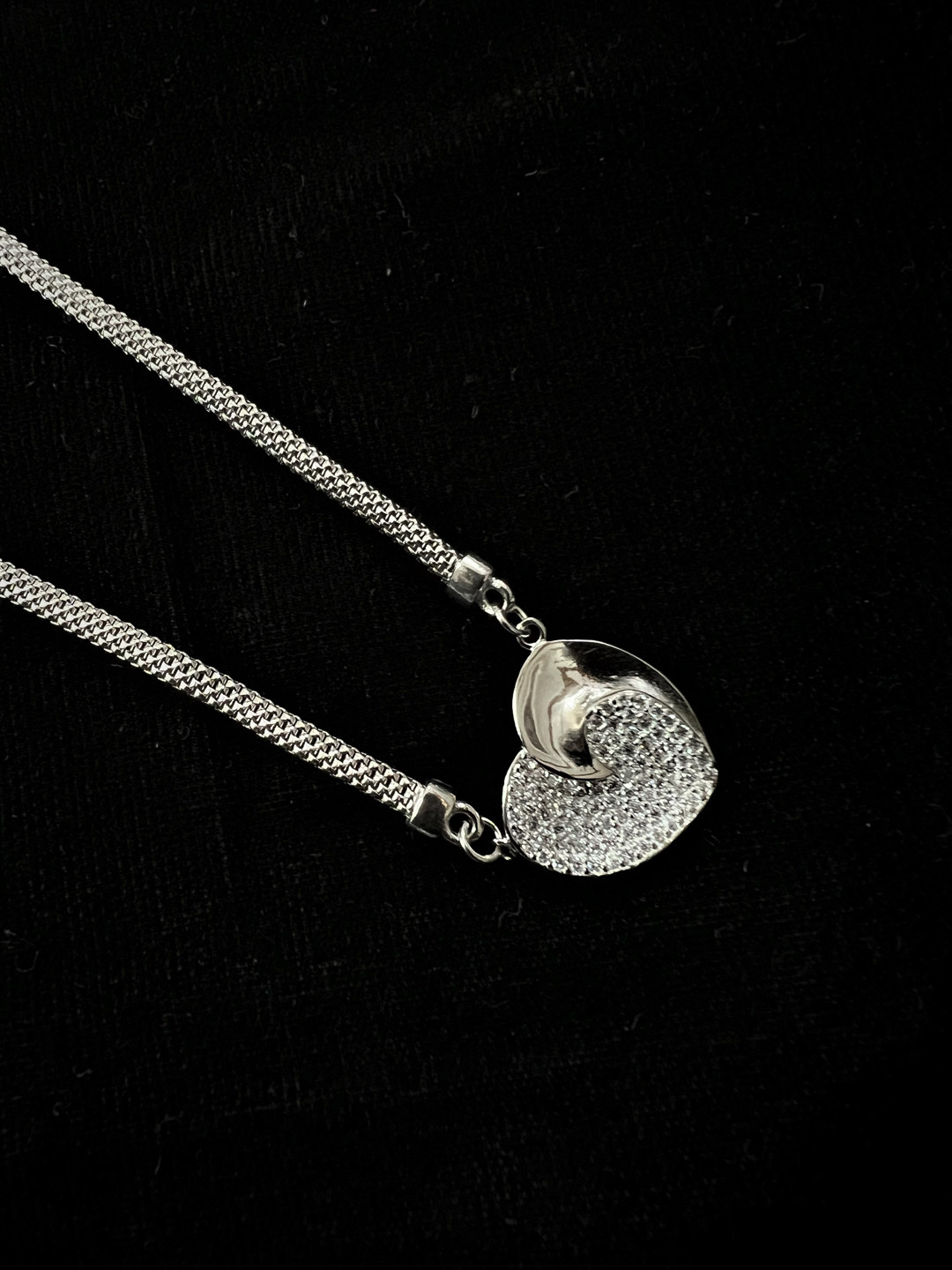 Arte Jewels Minimal Silver Pendant Necklace