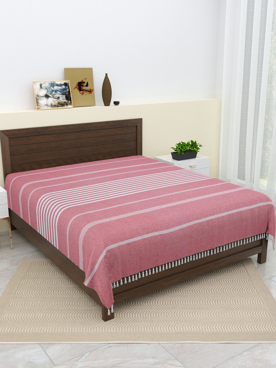 Varde Light Mauve 210 TC Cotton Double Bedsheets