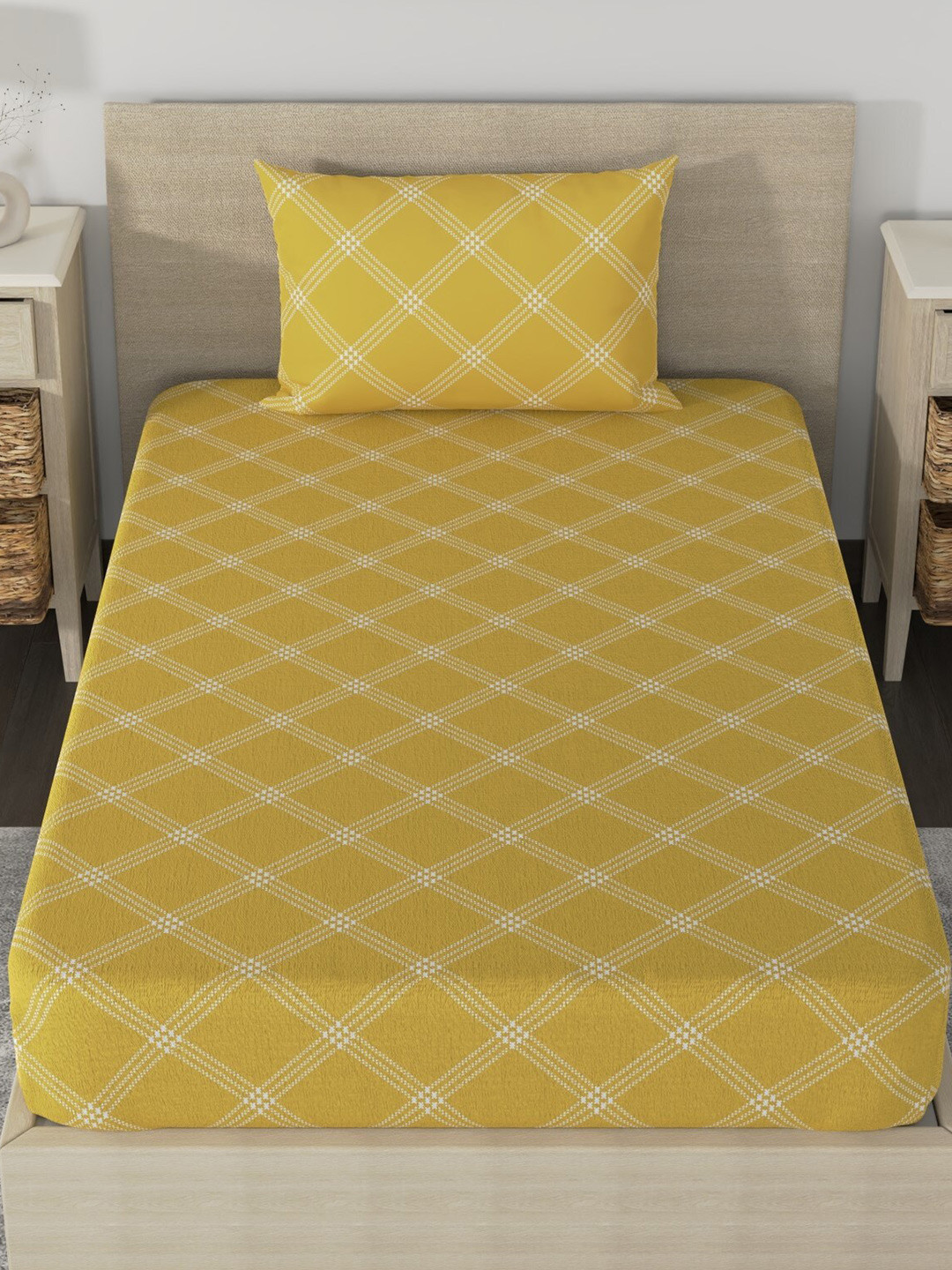 Huesland Aspire Yellow Checked Cotton 186 TC Single Fine Bedsheet with a Pillow Cover-55 x 88 inches