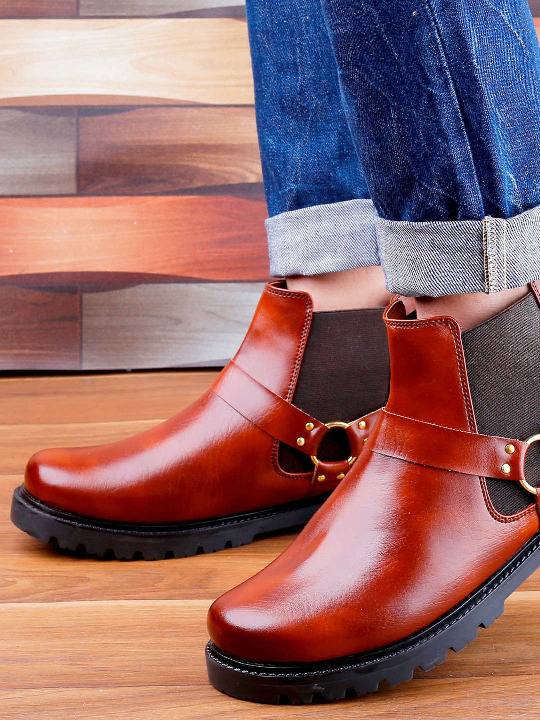 Bxxy Men Mid Top Platform Heels Chelsea Boots Ring Detail