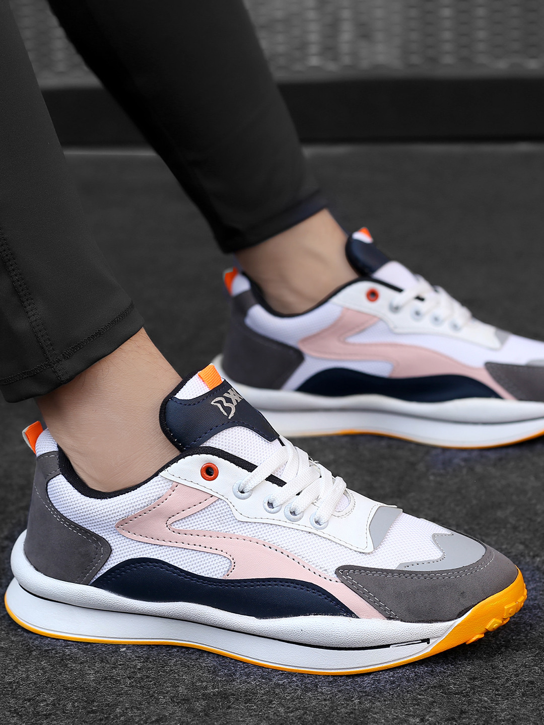 Bxxy Men Flyknit Textile Lightweight Non-Marking Running Shoes