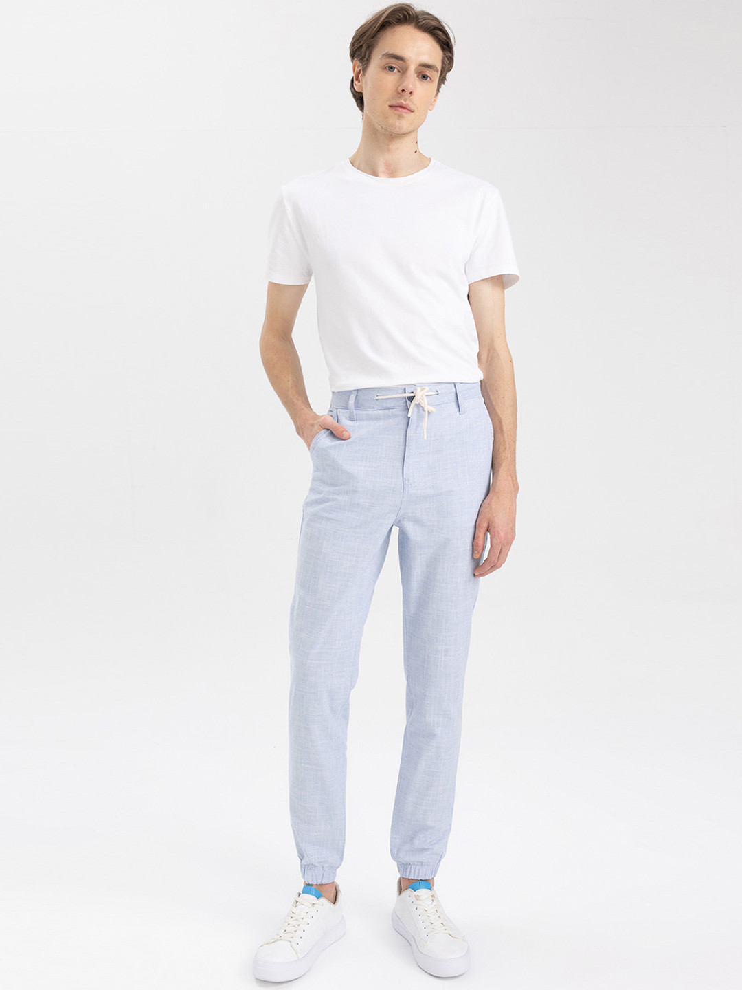 DeFacto Men Mid Rise Plain Pure Cotton Joggers