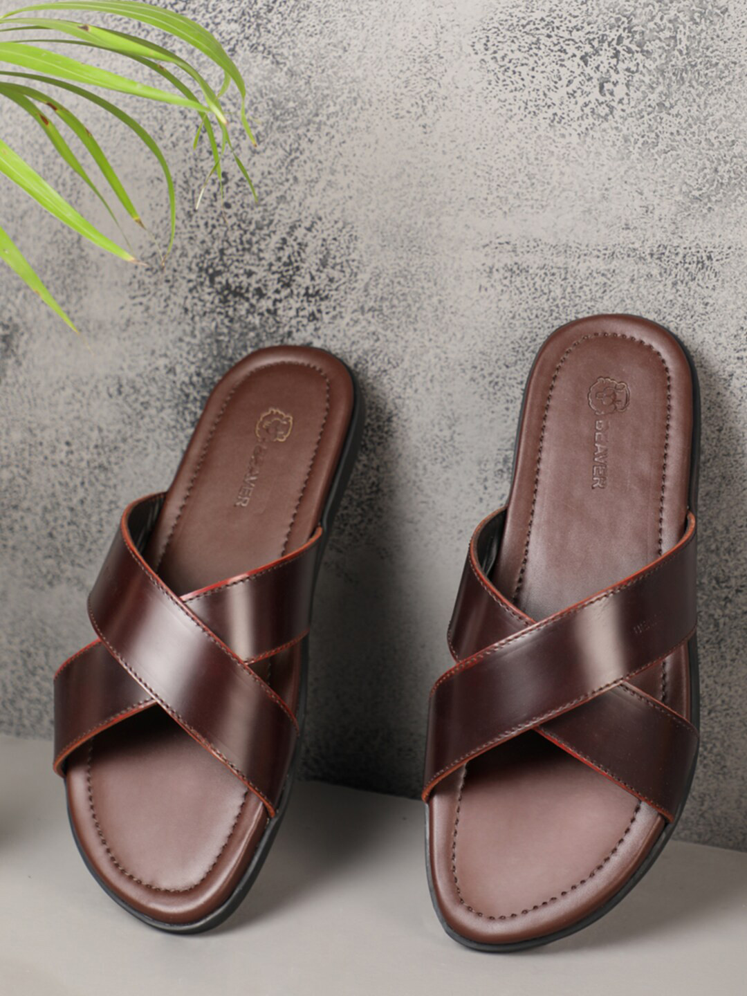 BEAVER Men Cross Strap Open Toe Leather Comfort Sandals