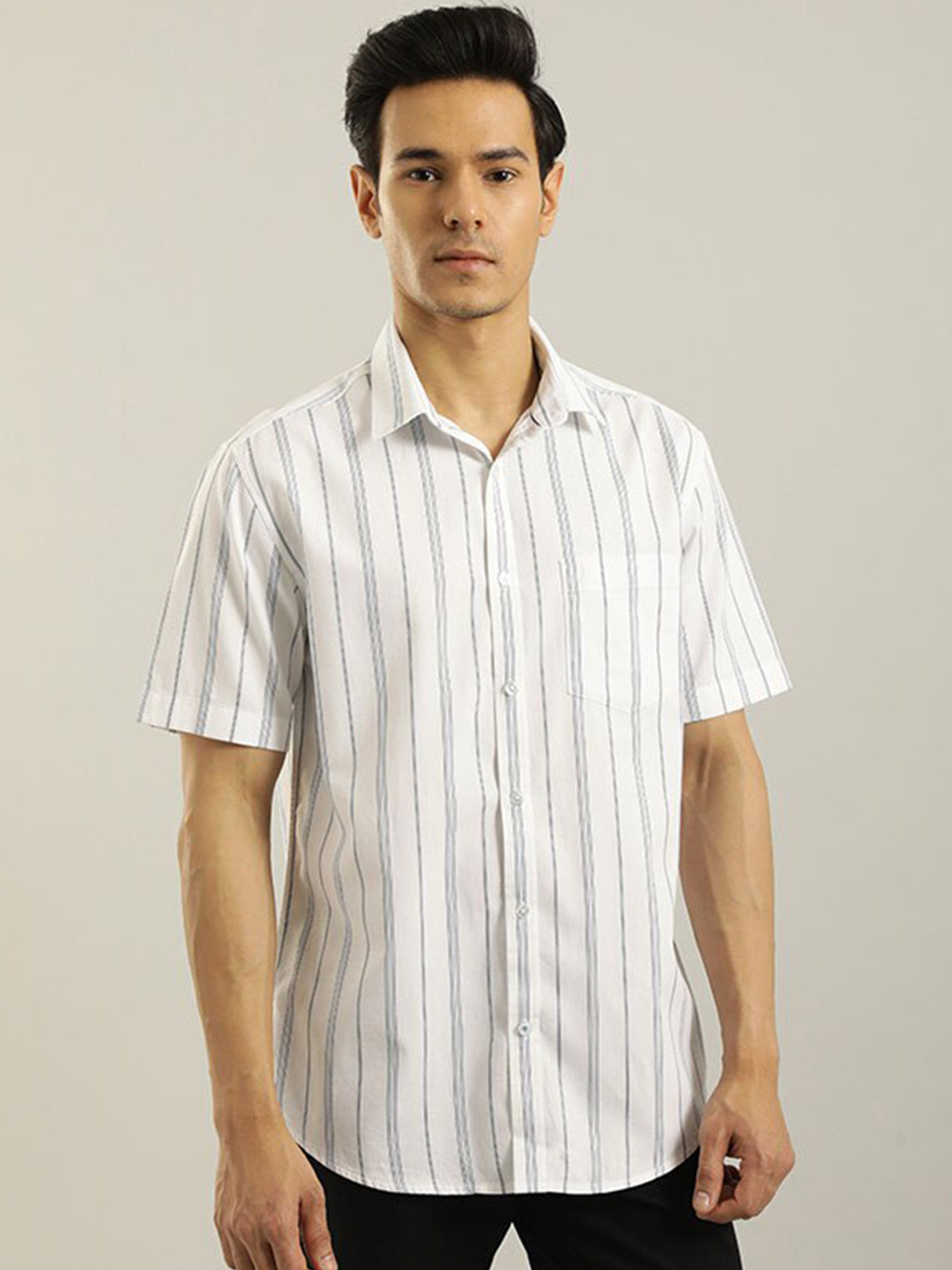 Indian Terrain Striped Chiseled Slim Fit Cotton Casual Shirt