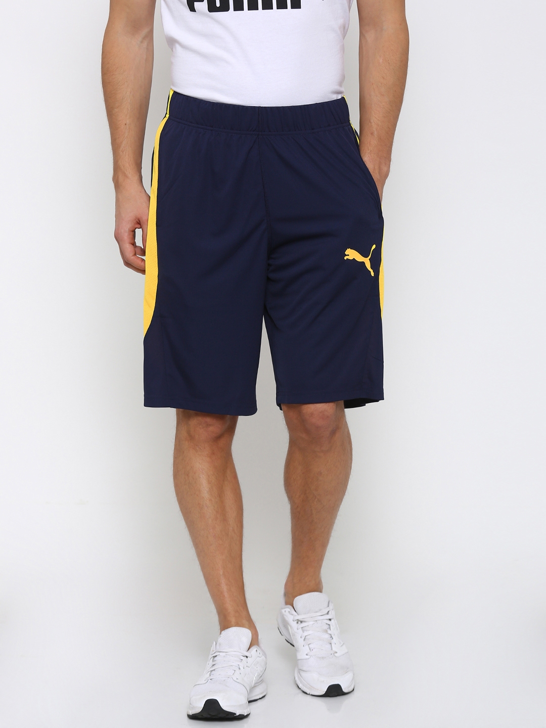 Puma formstripe shorts store