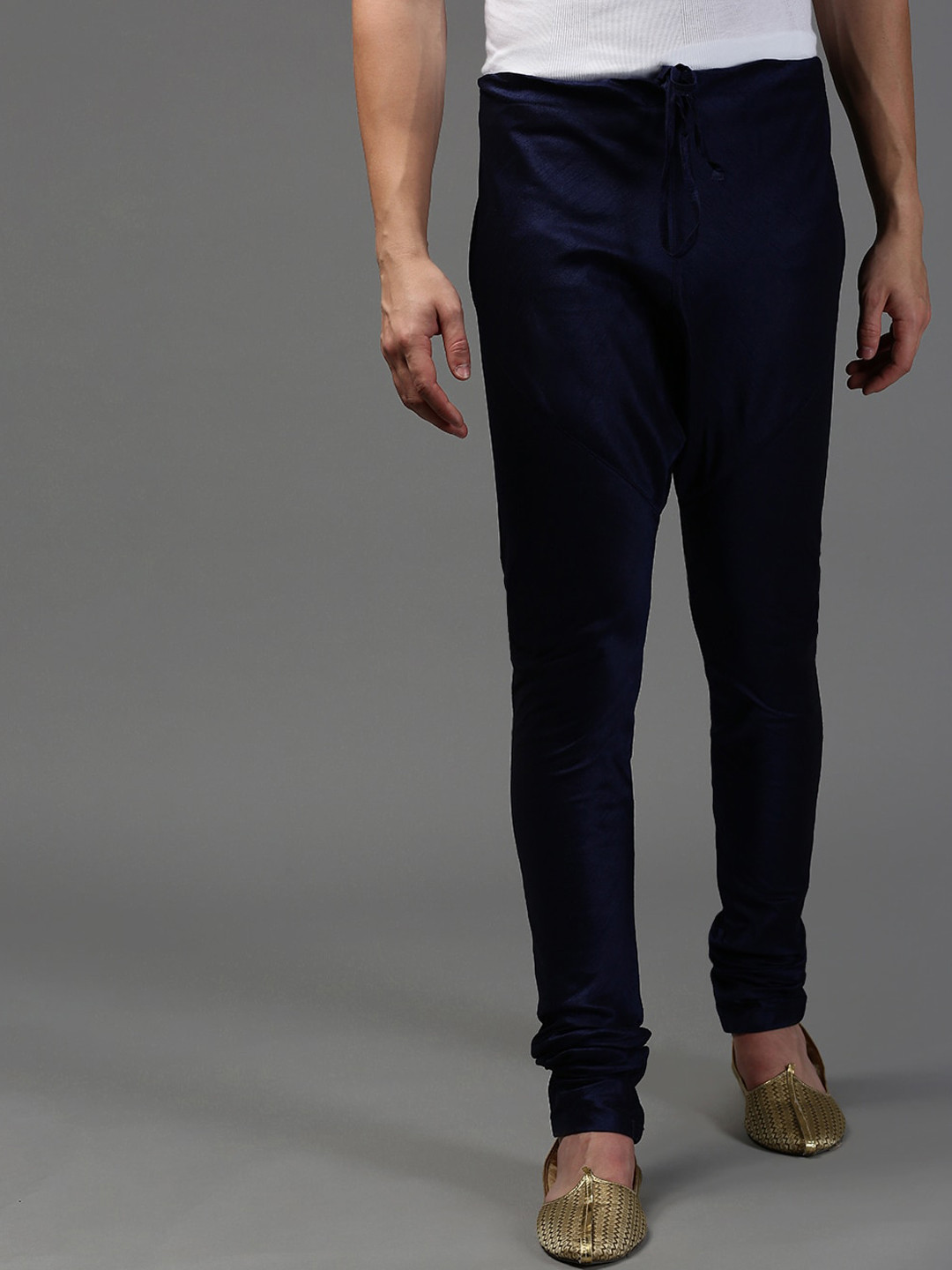 Here&Now X Sanwara  Men Mid-Rise Silk Slim-Fit Chudidar