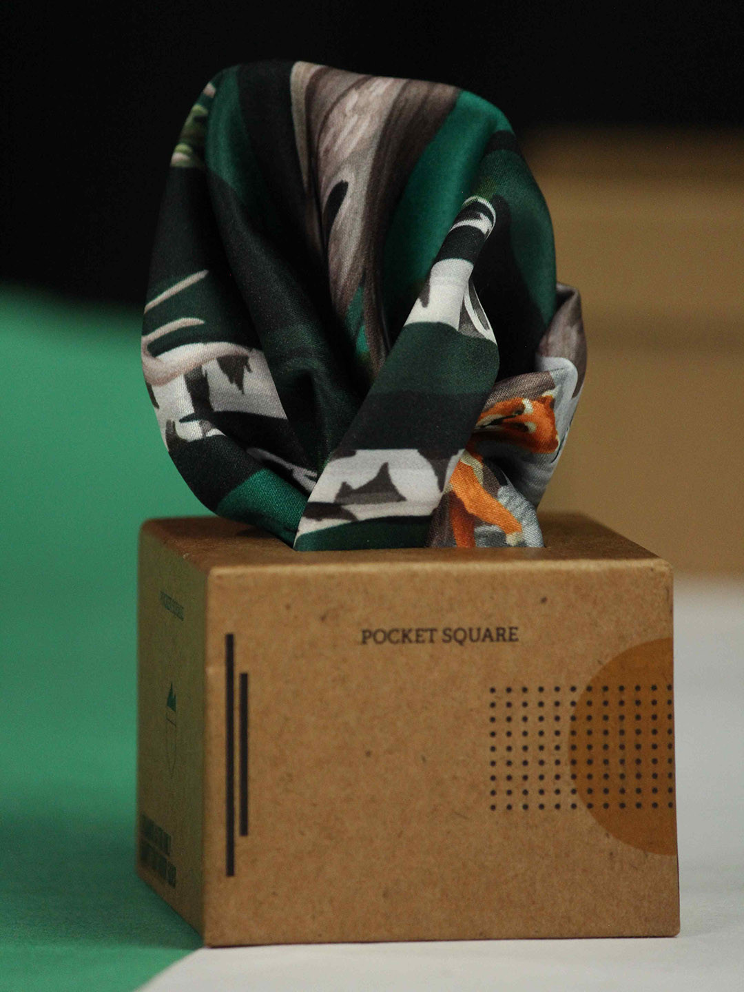 Tossido Men Animal Printed Pocket Square