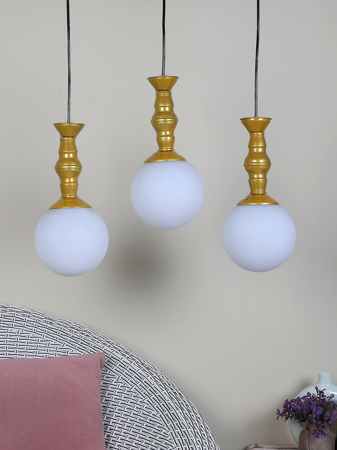 MFD HOME FURNISHING White & Gold-Toned Metal Ceiling Lamps