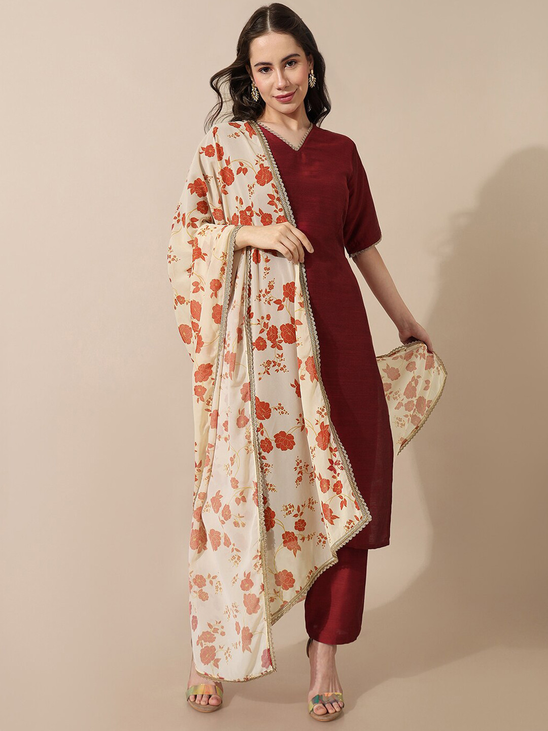 Saaki Women Regular Kurta with Trousers & With Dupatta