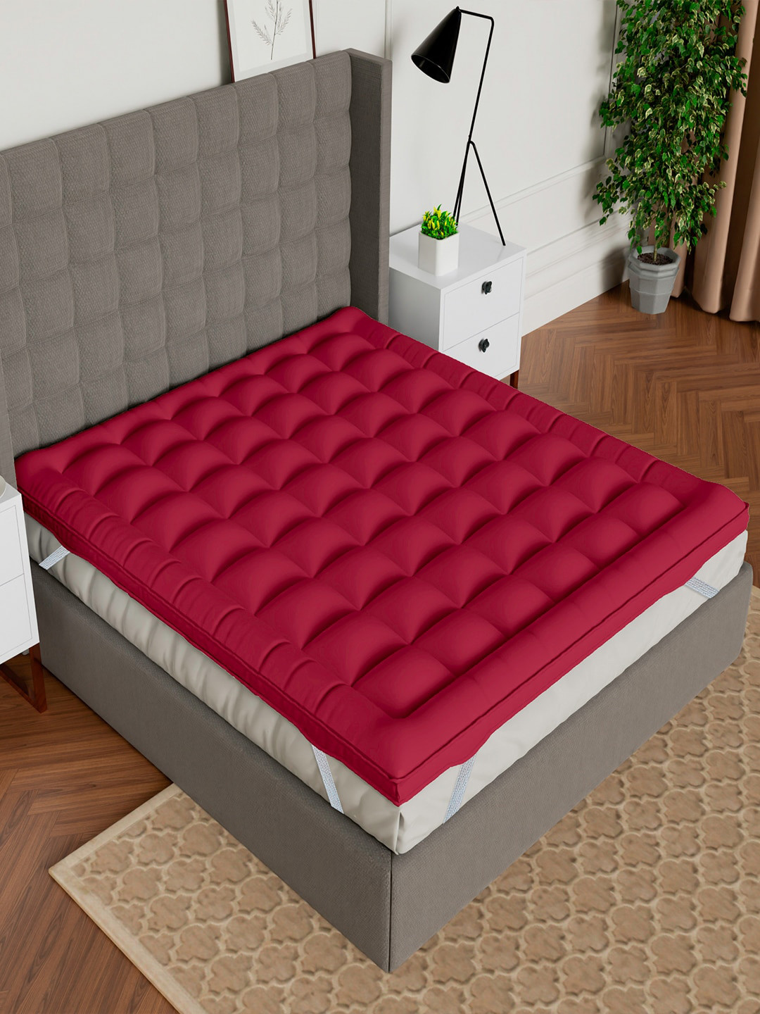 AVI Red Pure Cotton Microfiber Filler Breathable Double Queen Mattress Protector