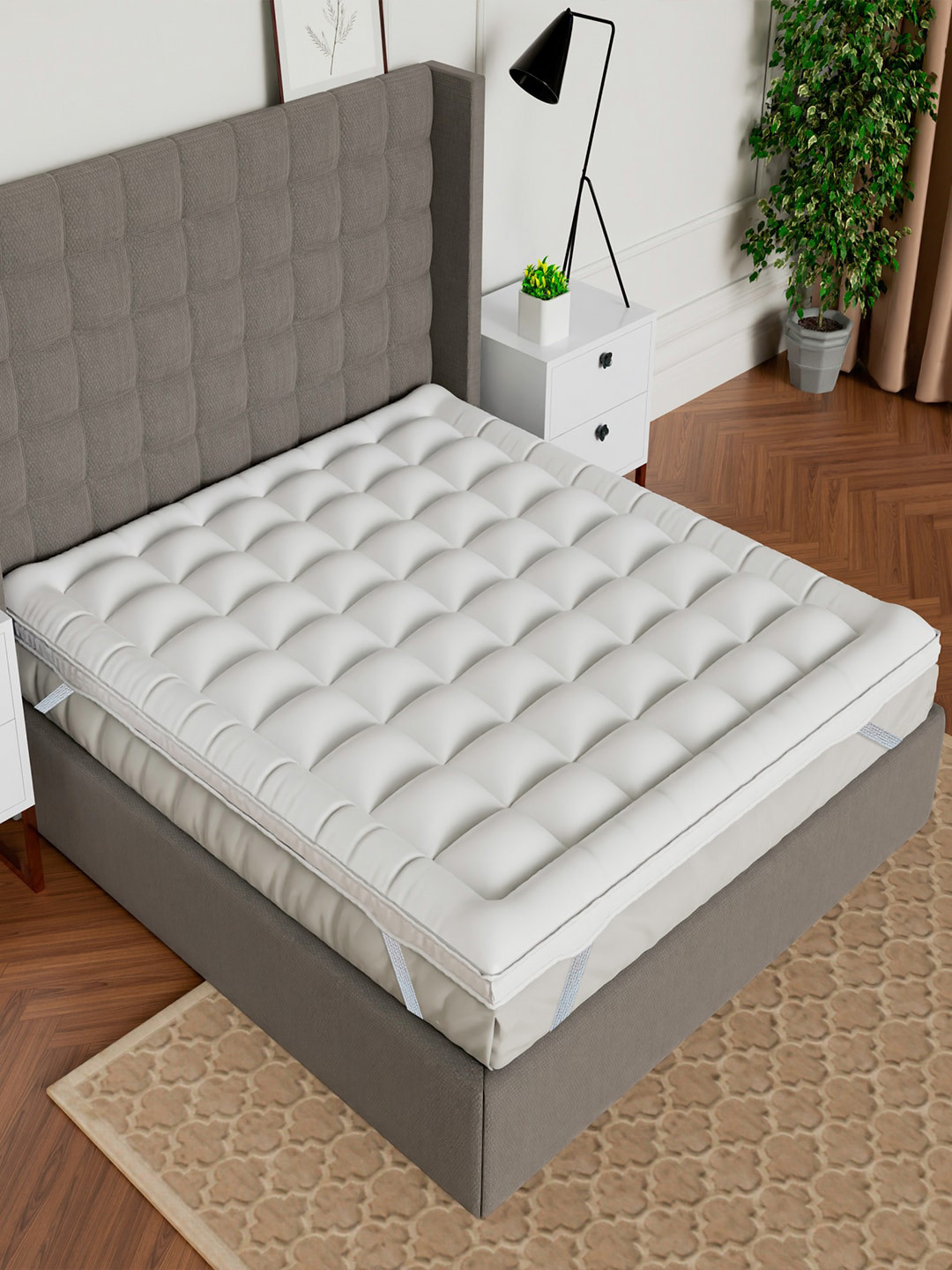 AVI White Pure Cotton Microfiber Filler Breathable Double King Mattress Protector