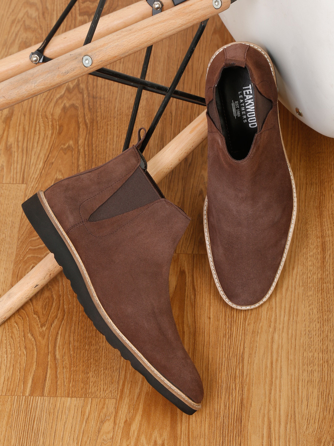 Teakwood Leathers Men Mid-Top Suede Chelsea Boots