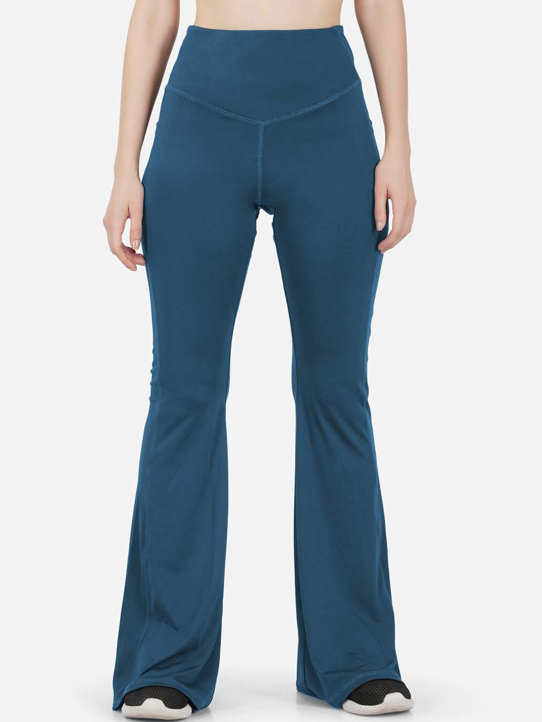 IMPERATIVE Women Relaxed High-Rise Pain Knitted Flared Bootcut Trousers
