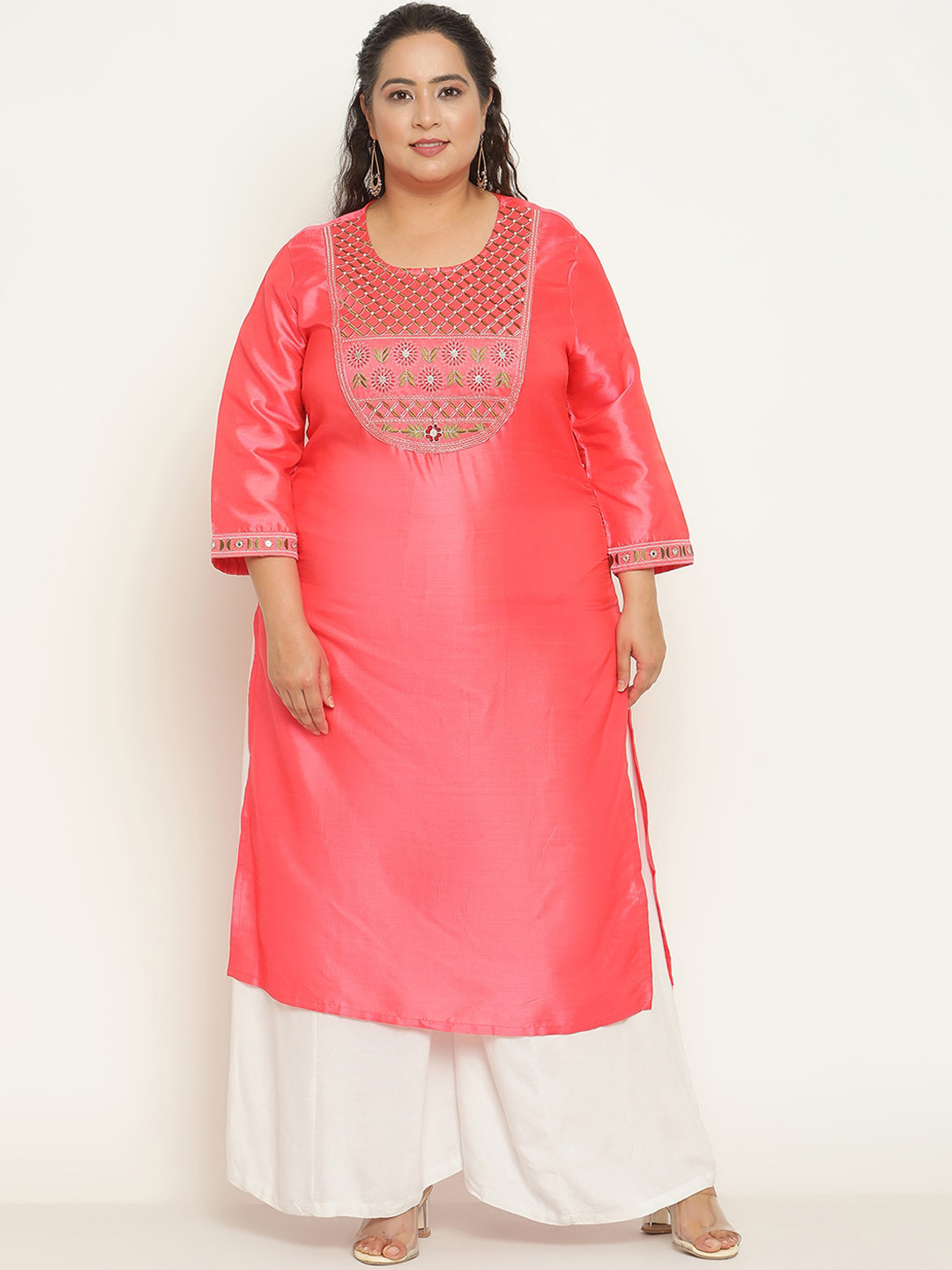 Sringam Plus Size Notched Neck Floral Embroidered Pure Cotton Kurta