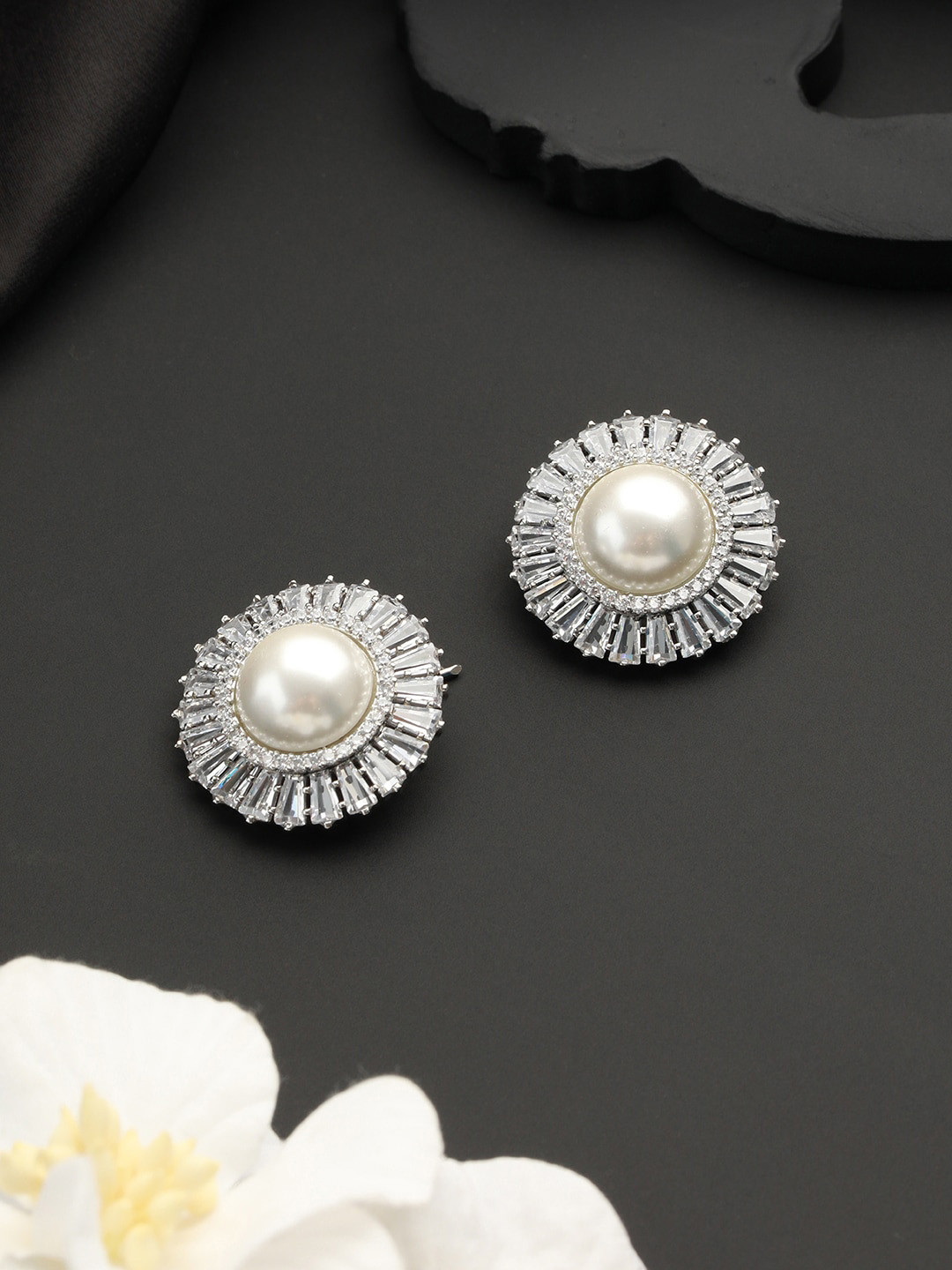 Saraf RS Jewellery Silver-Plated Cubic Zirconia Circular Stud Earrings