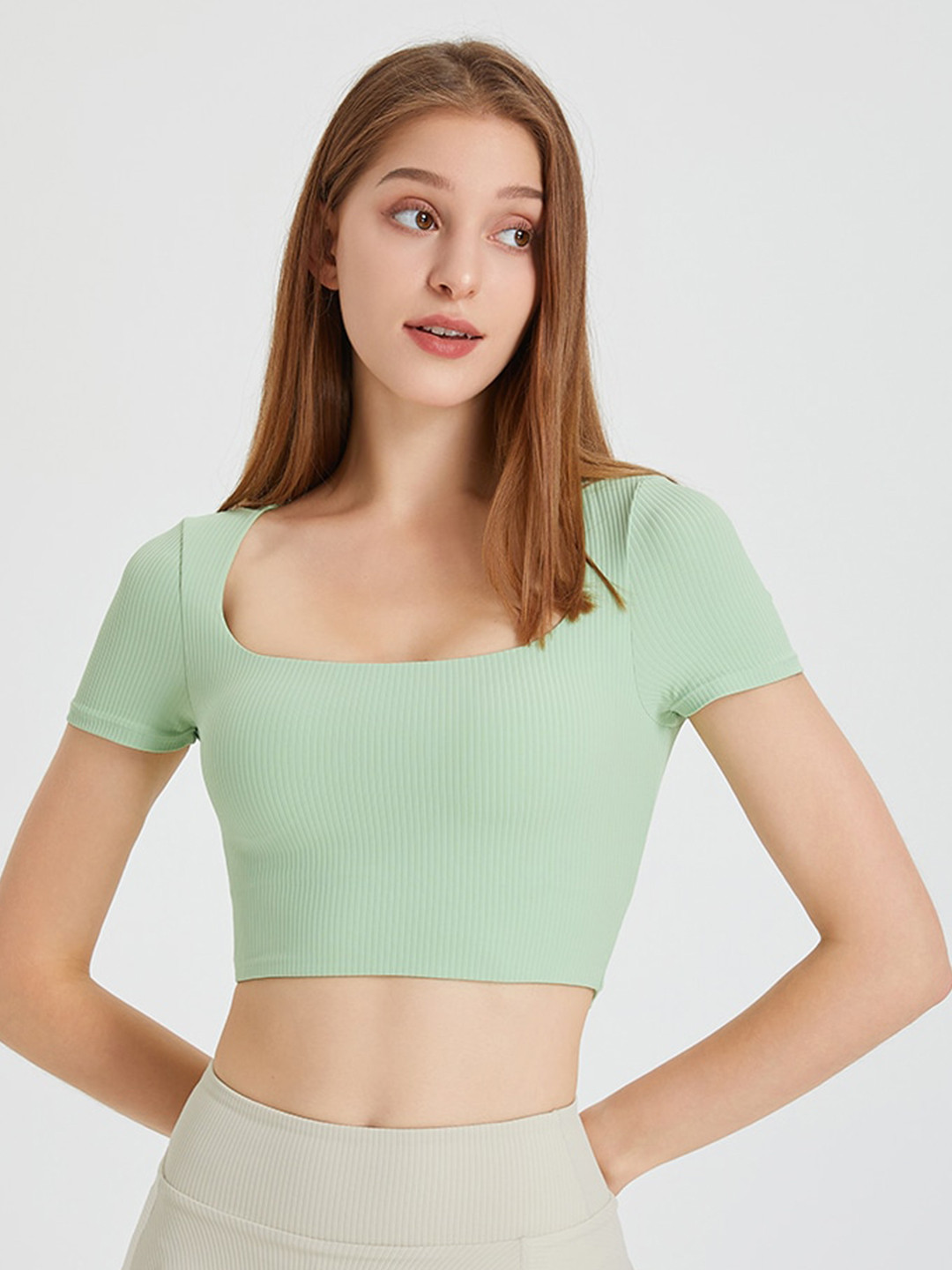 JC Collection Scoop Neck Fitted Short Sleeves Crop Top