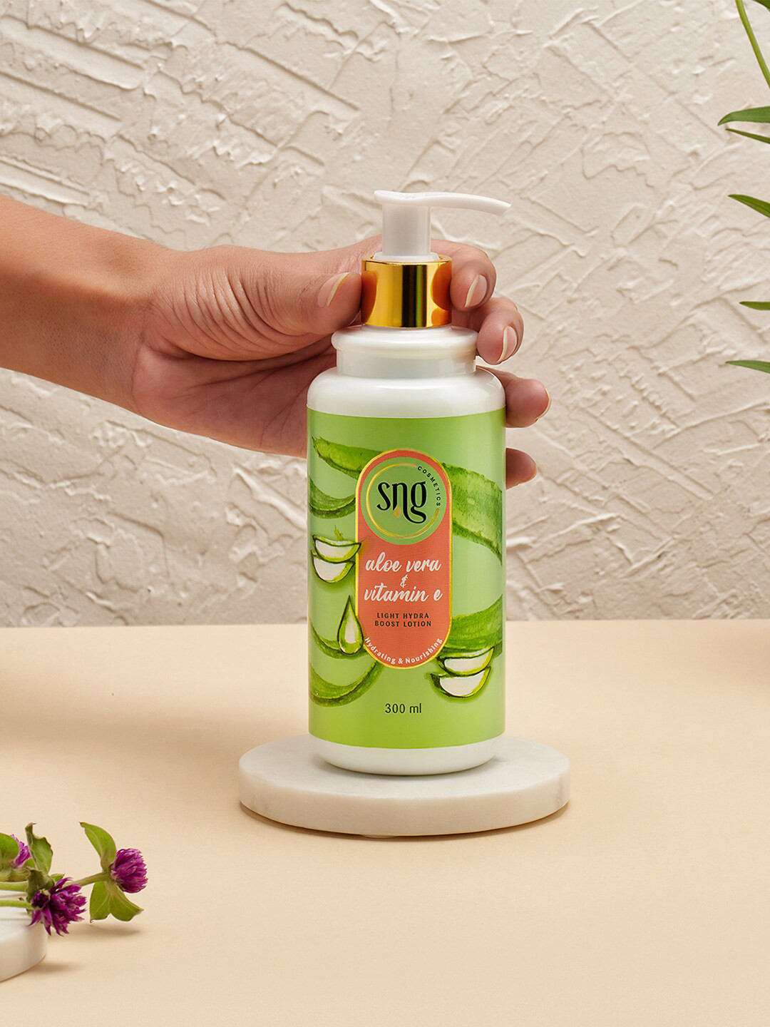 SNG Cosmetics Light Hydra Boost Body Lotion with Aloe Vera & Vitamin E - 300ml