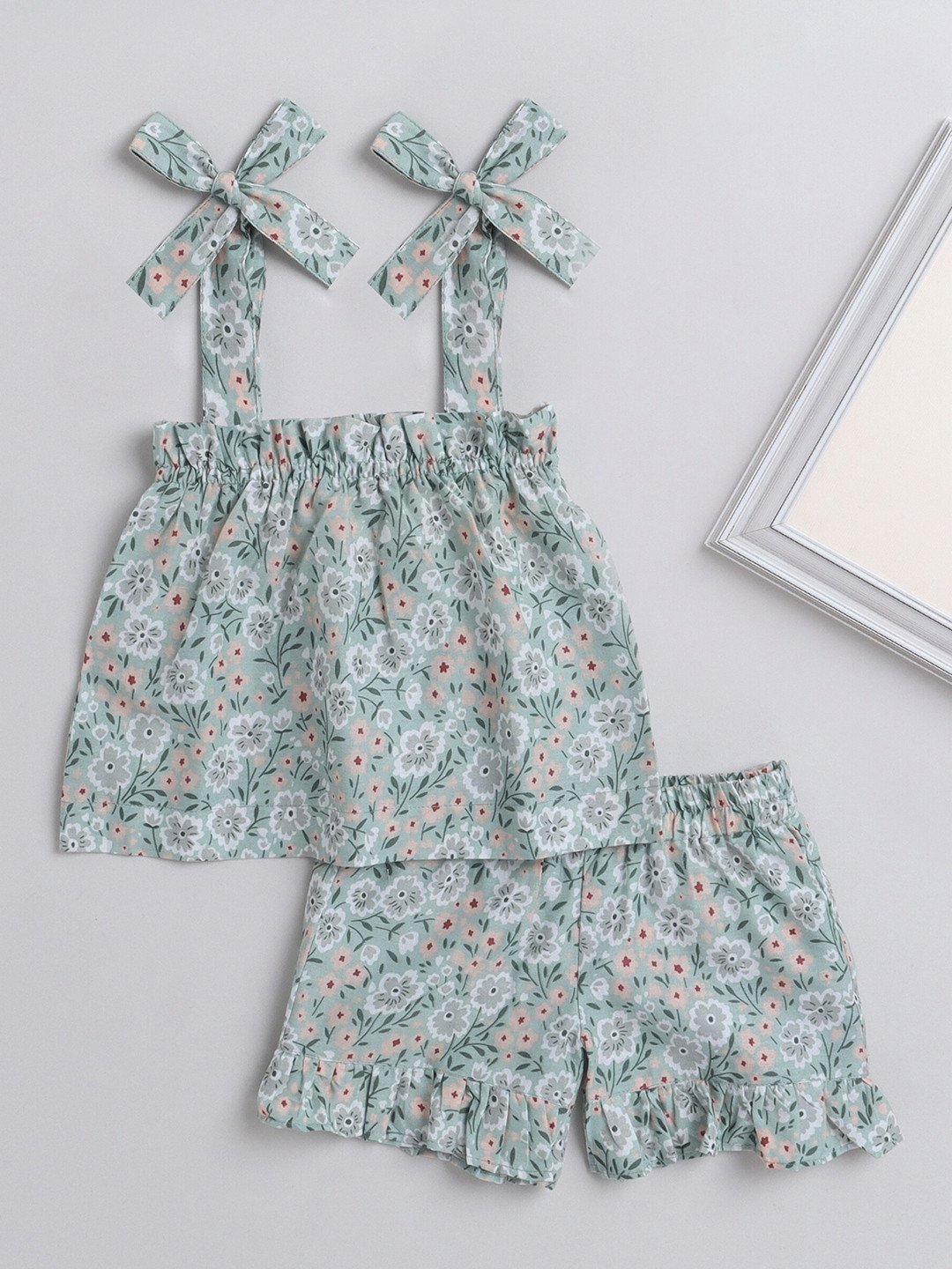 The Magic Wand Girls Floral Printed Pure Cotton Top with Shorts