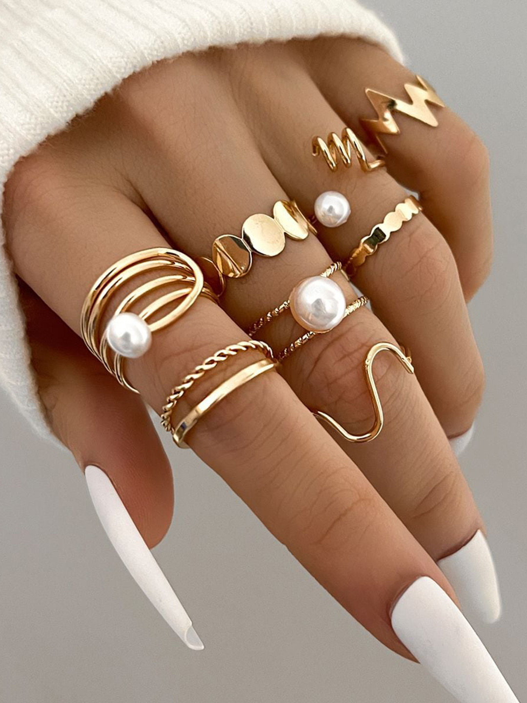 Shining Diva Fashion Set Of 8 Gold-Plated Beaded Rings