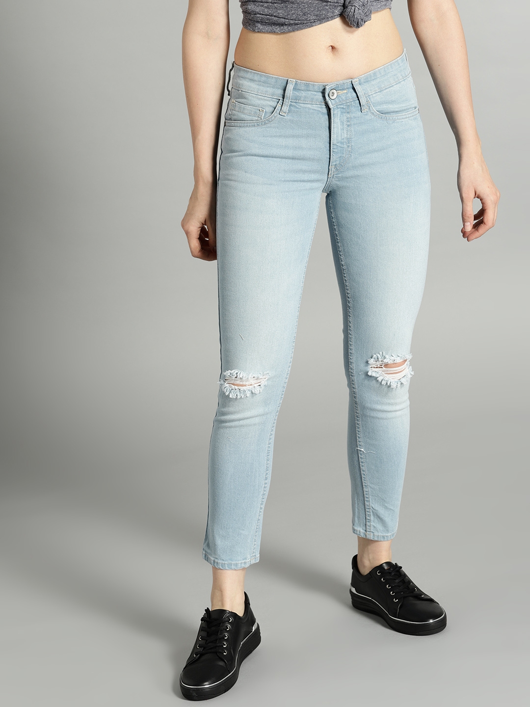 Buy Roadster Time Travlr Women Blue Skinny Fit Mid Rise Slash Knee Stretchable Cropped Jeans Jeans For Women Myntra