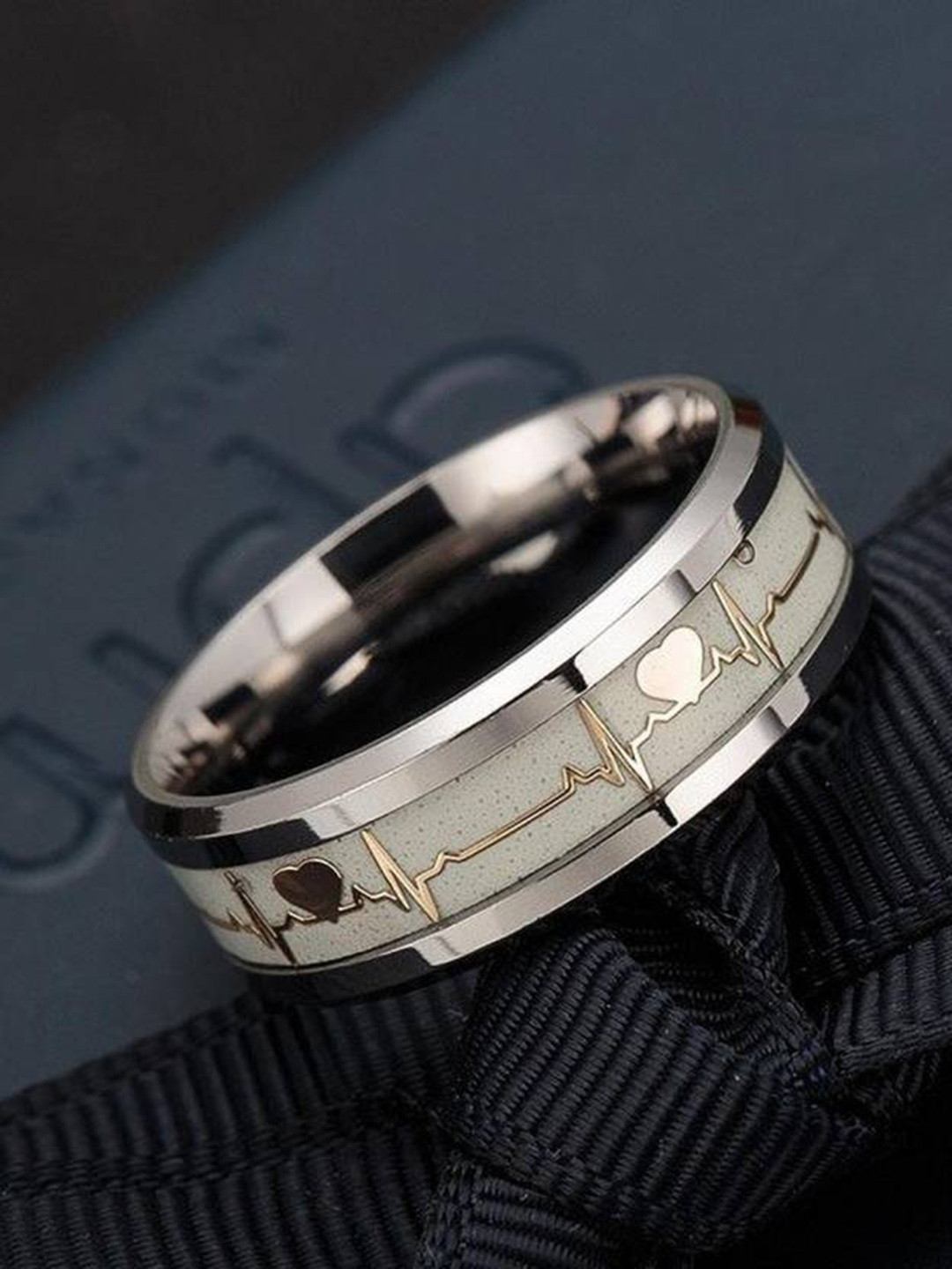 KARISHMA KREATIONS Stainless Steel Glow Finger Ring