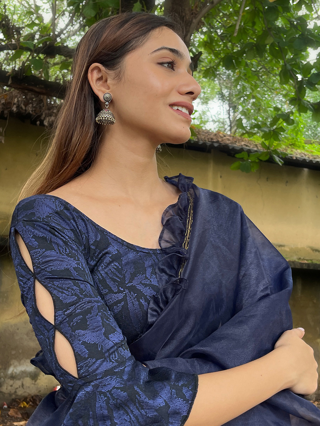 Bindigasm's Advi Woven Ruffle Jacquard Stretchable Saree Blouse
