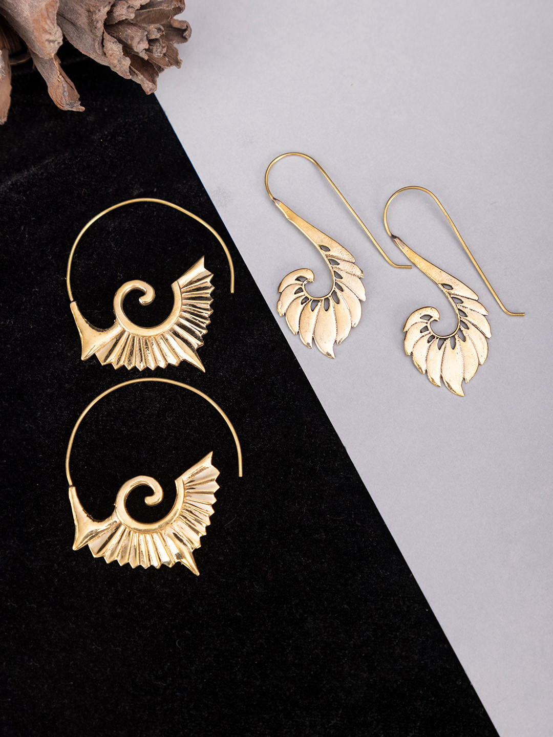 Studio One Love Set of 2 Gold-Plated Contemporary Hoop Earrings