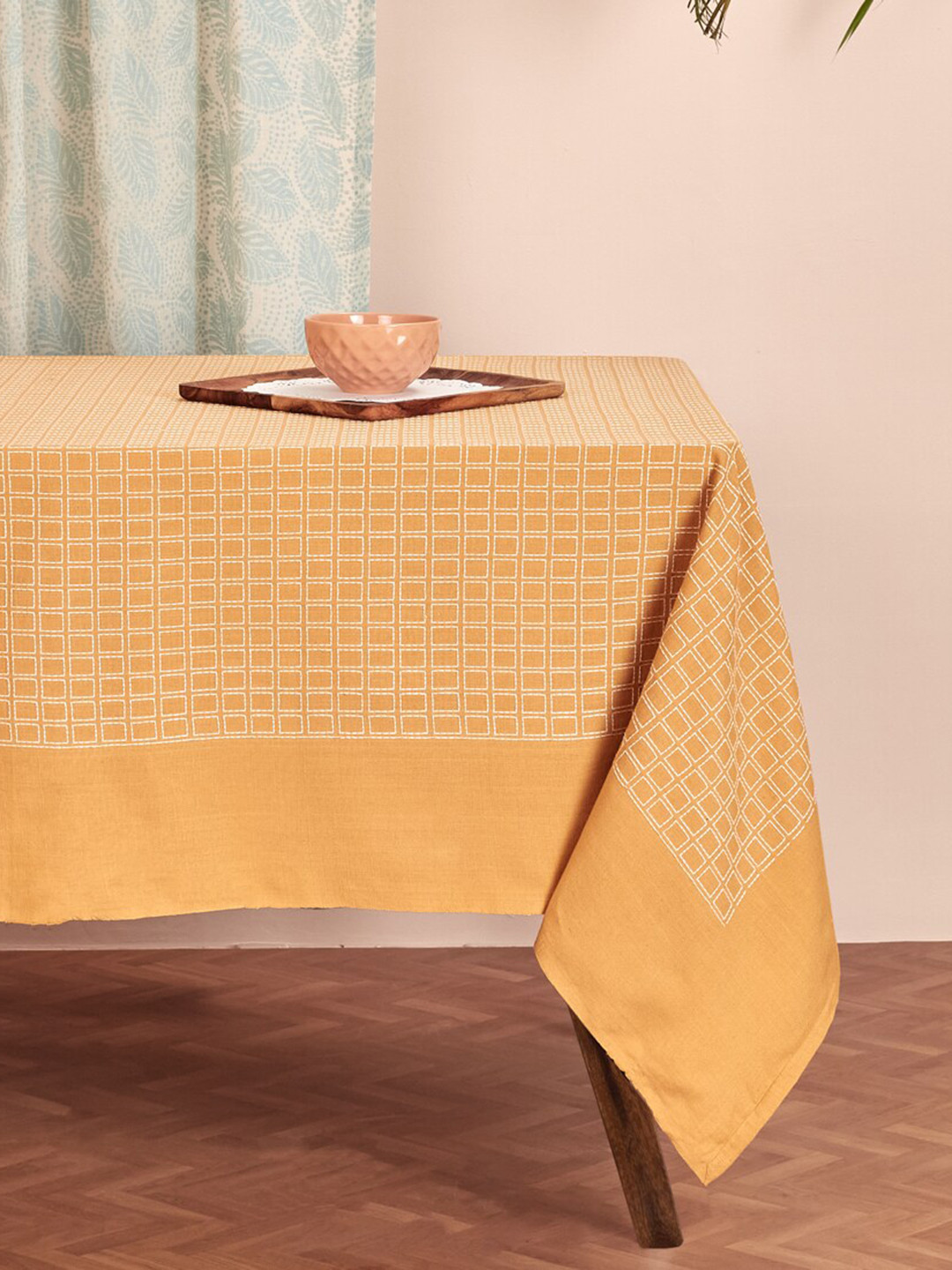 Fabindia Beige & White Geometric Embroidered 4-Seater Drithi Cotton Table Cover