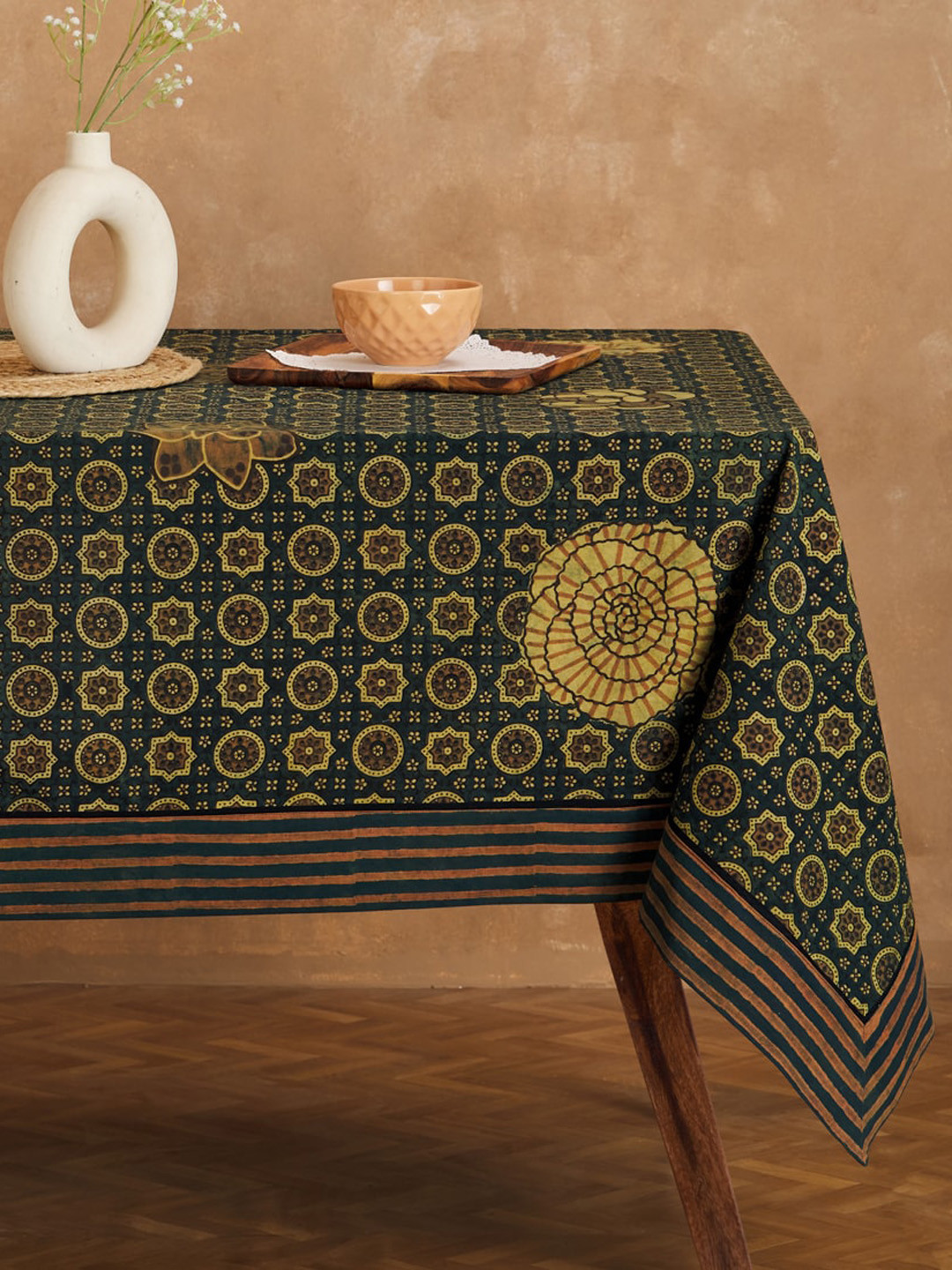 Fabindia Ipshita Green & Brown Printed Cotton 4-Seater Table Cover