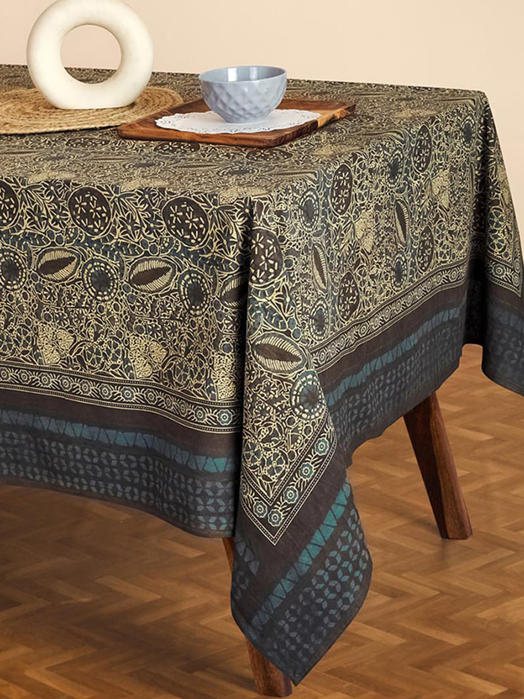 Fabindia Black & Beige Printed Cotton 8-Seater Table Cover