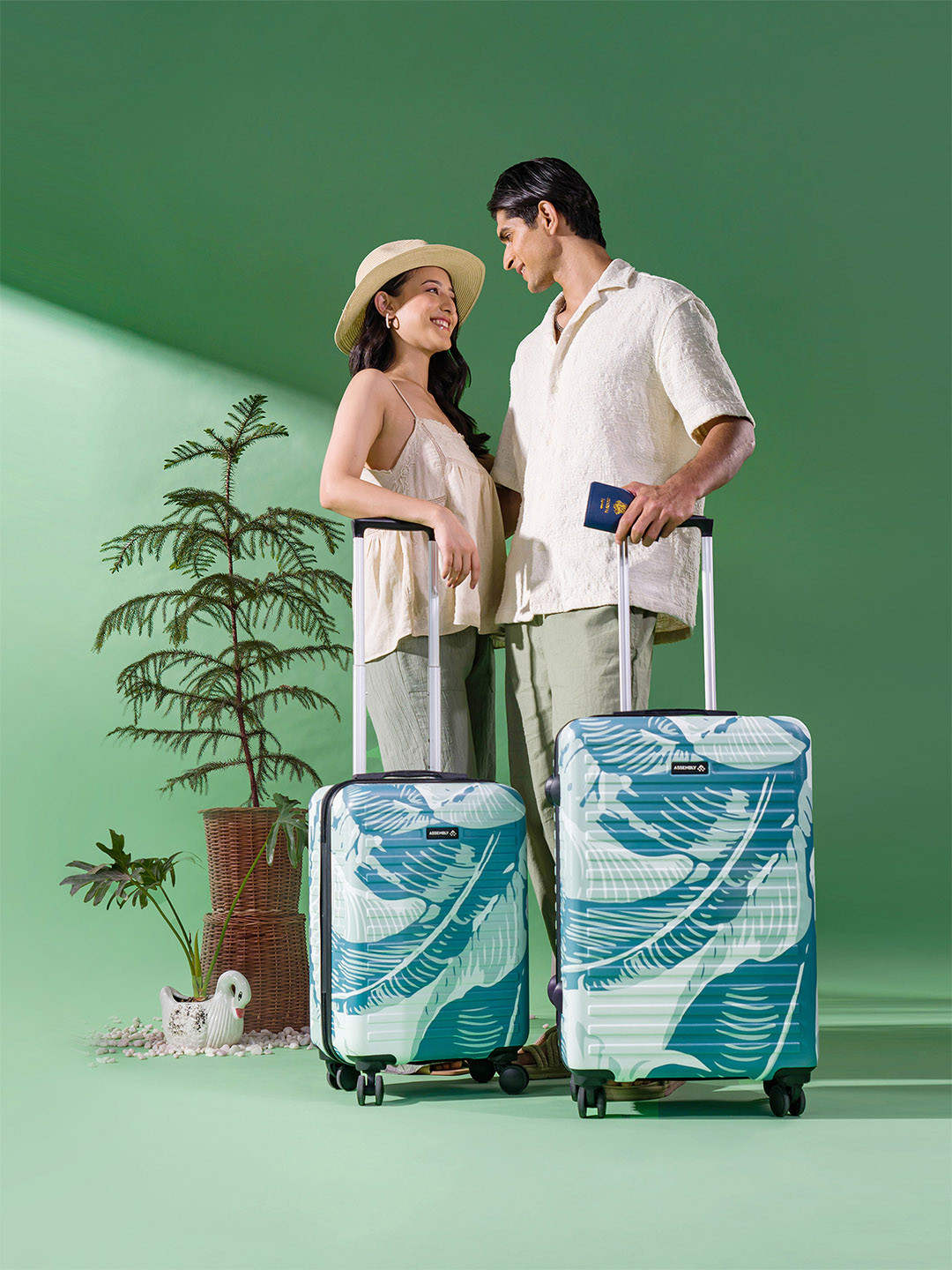 Assembly Green Set Of 2 Hard-sided Printed Cabin & Medium Trolley Bags 40 & 60 Liters