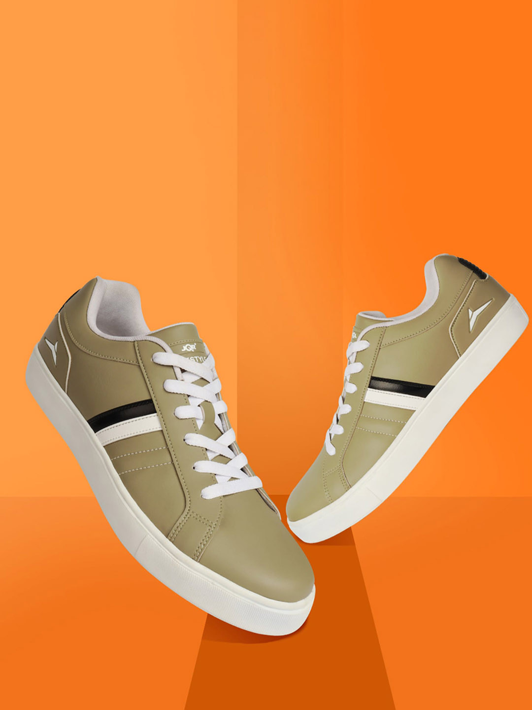 JQR Men Striped Basics Sneakers