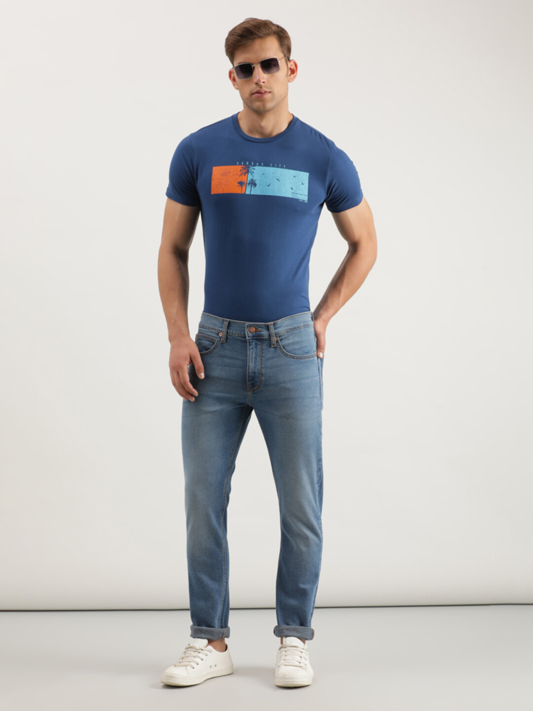 Lee Men Slim Fit Heavy Fade Stretchable Clean Look Jeans