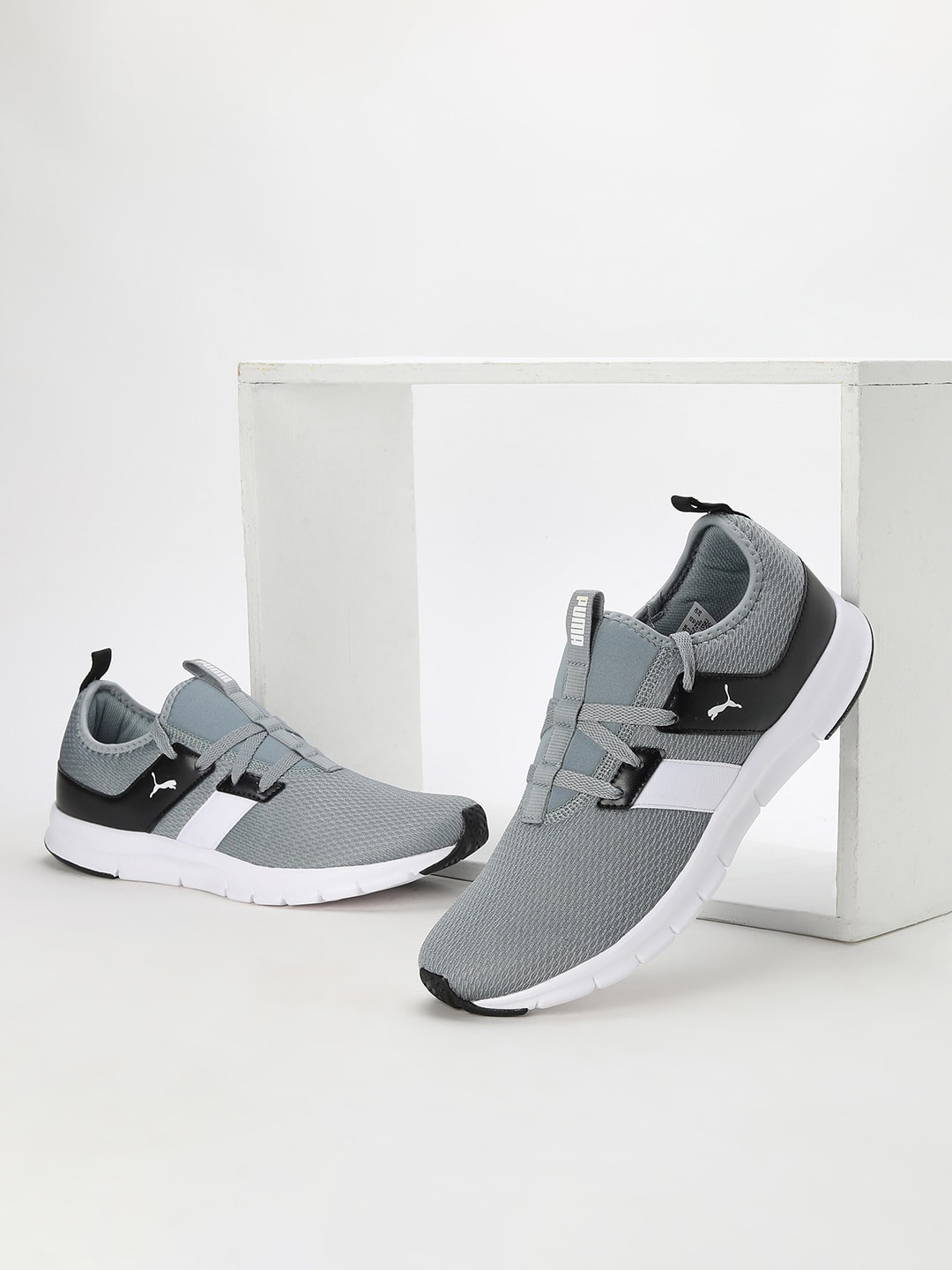 Puma Men Flex Addict Casual Sneakers