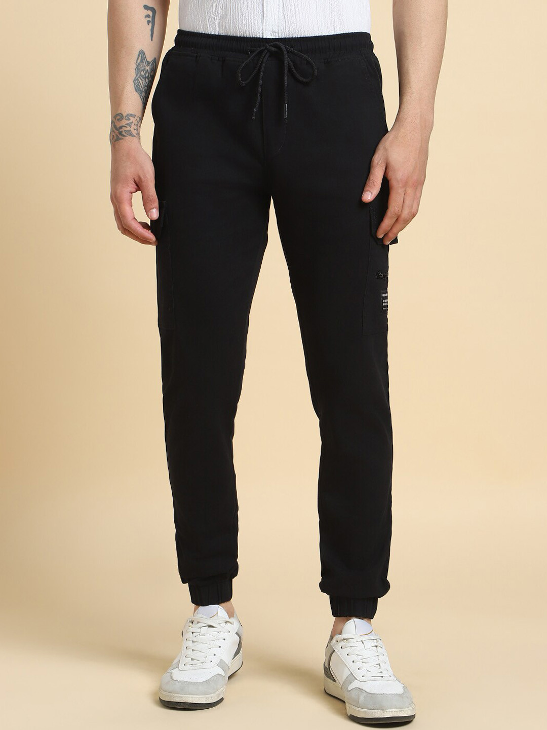 High Star Men Mid Rise Cargos Trousers
