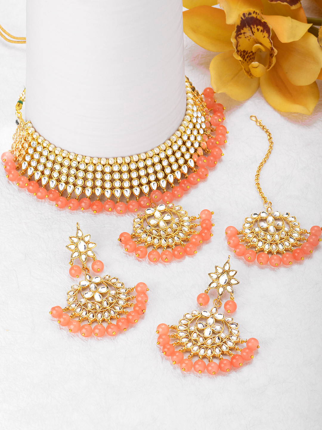 Peora Gold-Plated Kundan-Studded Jewellery Set