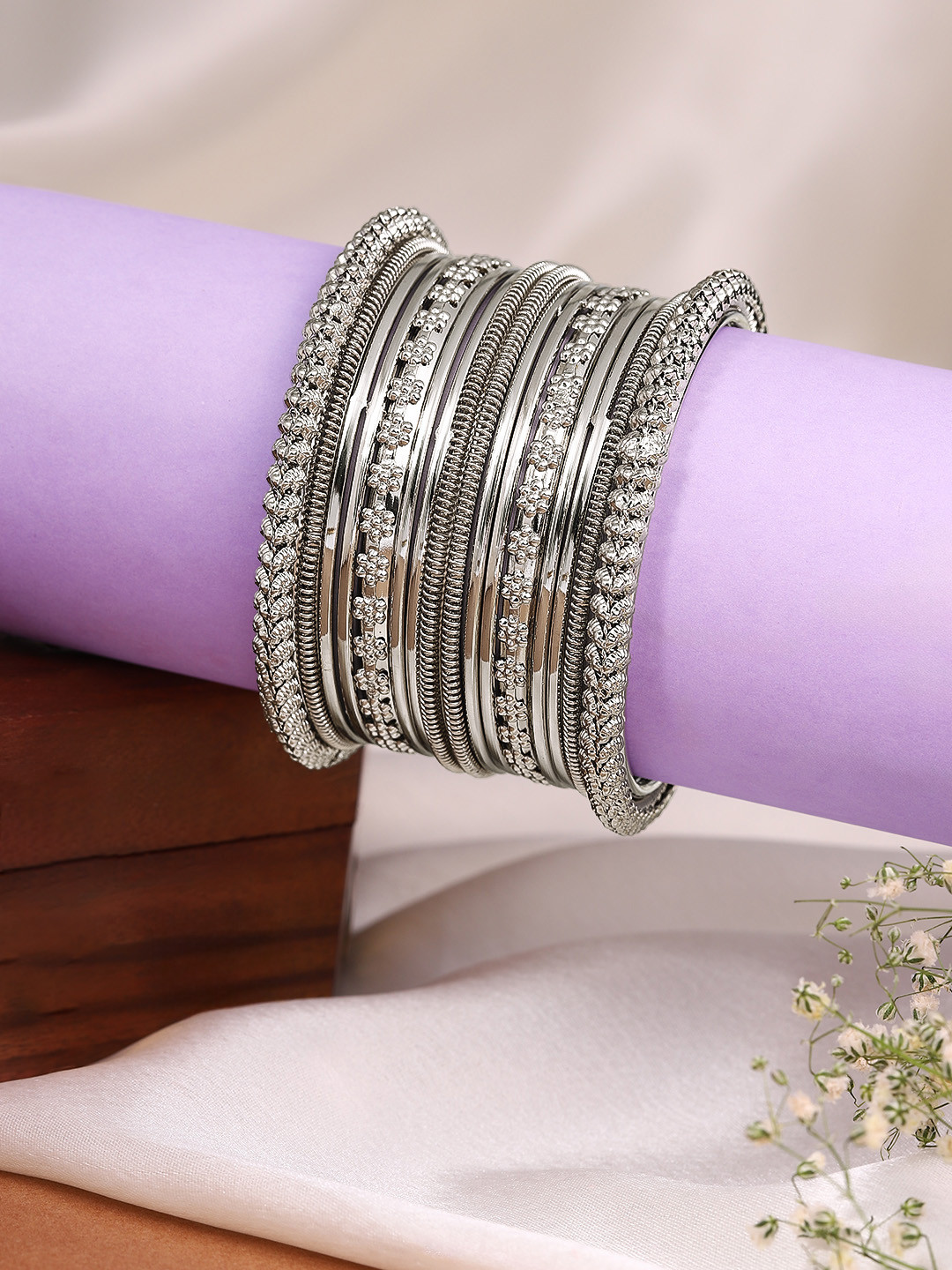 Peora Set Of 16 Silver-Plated Alloy Bangles