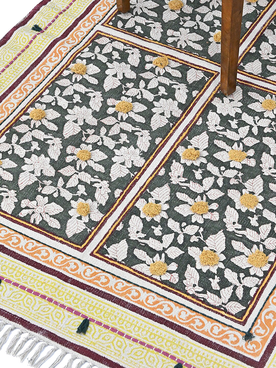 Art Avenue Green Floral Handmade Printed Rug