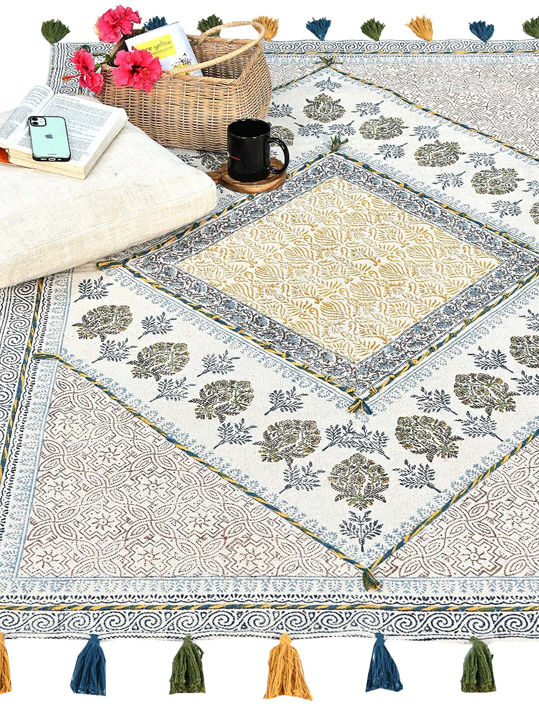 Art Avenue Green Woven Design Ethnic Motifs Traditional Carpet